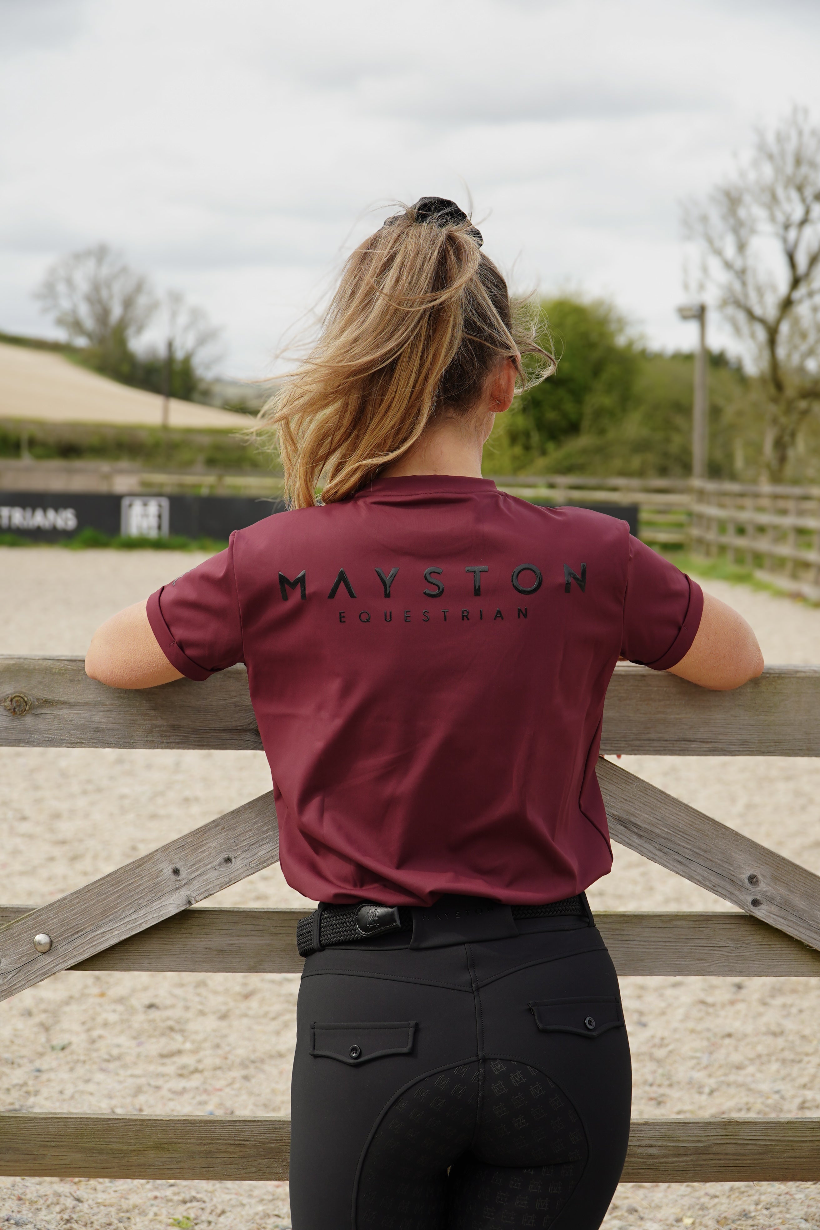 The Durlston Tee | Burgundy