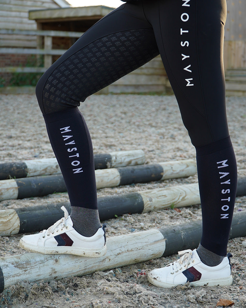 SWYRE Socks