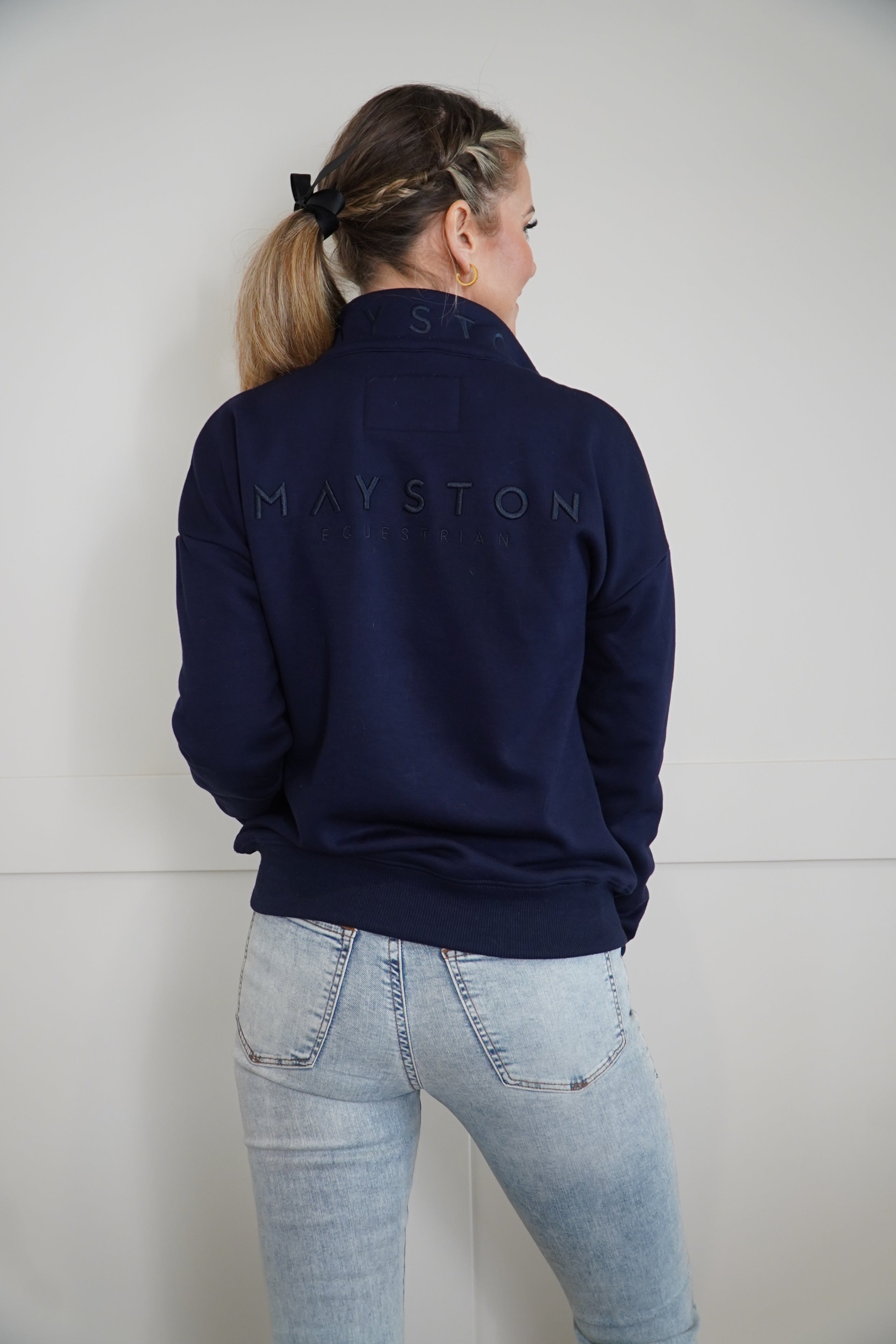 Highcliife Luxury Quality Sweatshirt Jumper with 1/4 zip and structured collar. Luxurious soft and fleece lined. Dark Navy Blue